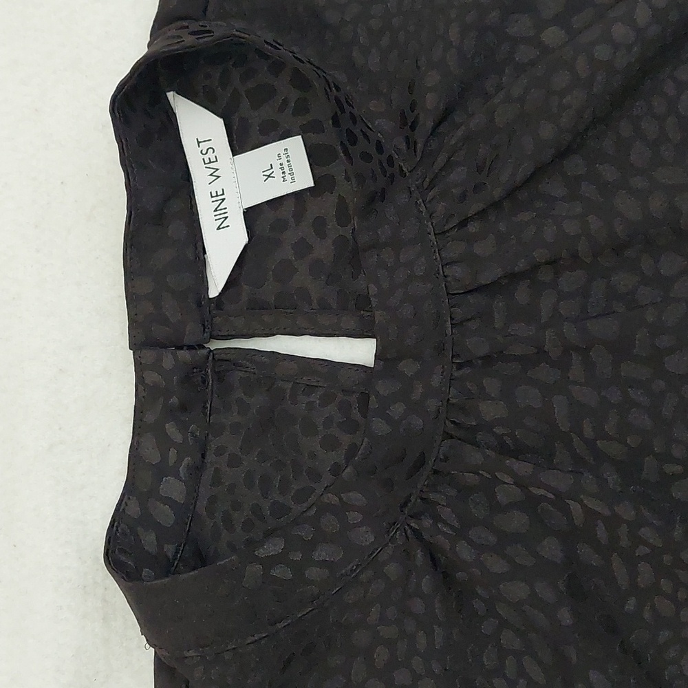 NINE WEST Elegant Black Women's blouse NWOT - Picture 4 of 9